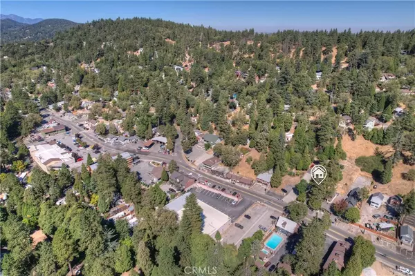 Crestline, CA 92325,24028 Lake DR