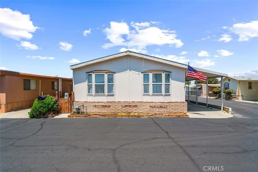 675 W Oakland AVE #E2, Hemet, CA 92543
