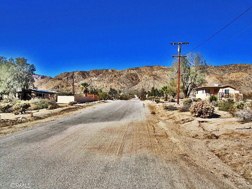 Morongo Valley, CA 92256,8675 Highland RD