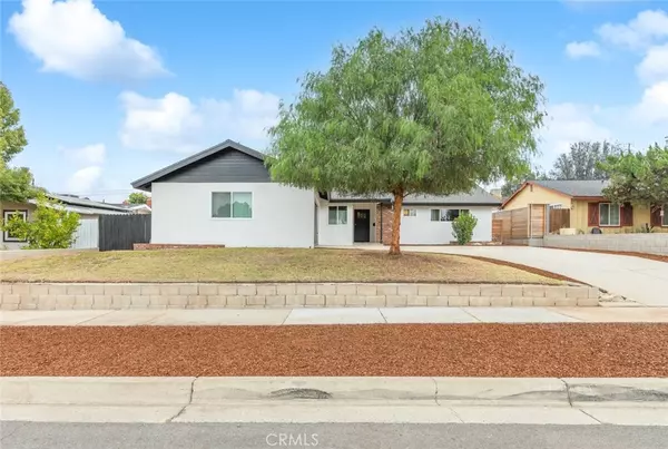 Redlands, CA 92374,50 Falcon LN