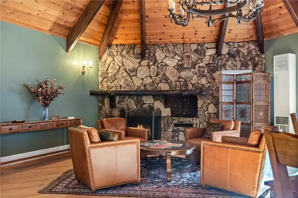 Lake Arrowhead, CA 92385,801 Kuffel Canyon RD