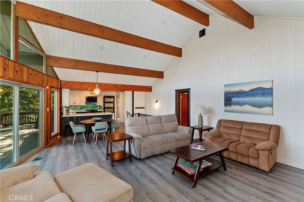 Lake Arrowhead, CA 92352,762 Zurich DR