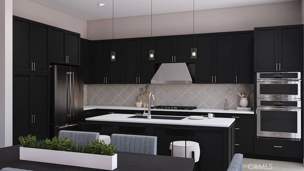 Irvine, CA 92618,248 Lily LOOP