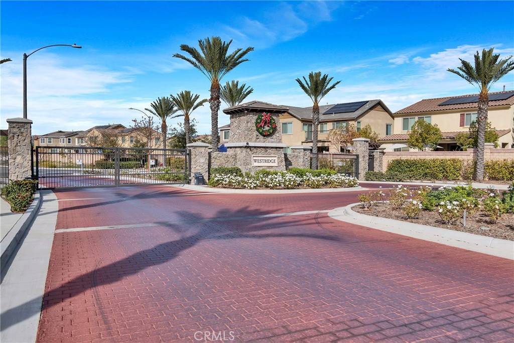 Lake Elsinore, CA 92532,24469 Paxton LN