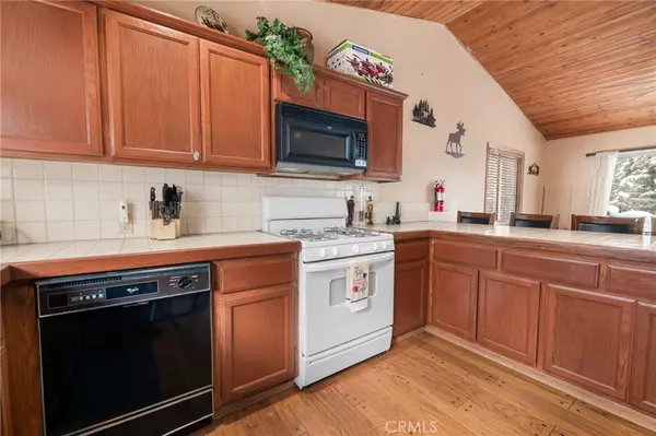 Big Bear Lake, CA 92315,1134 Siskiyou DR