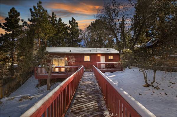 743 Spruce LN, Sugarloaf, CA 92386