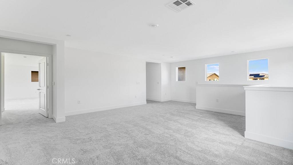 French Valley, CA 92596,33232 Rusty CT