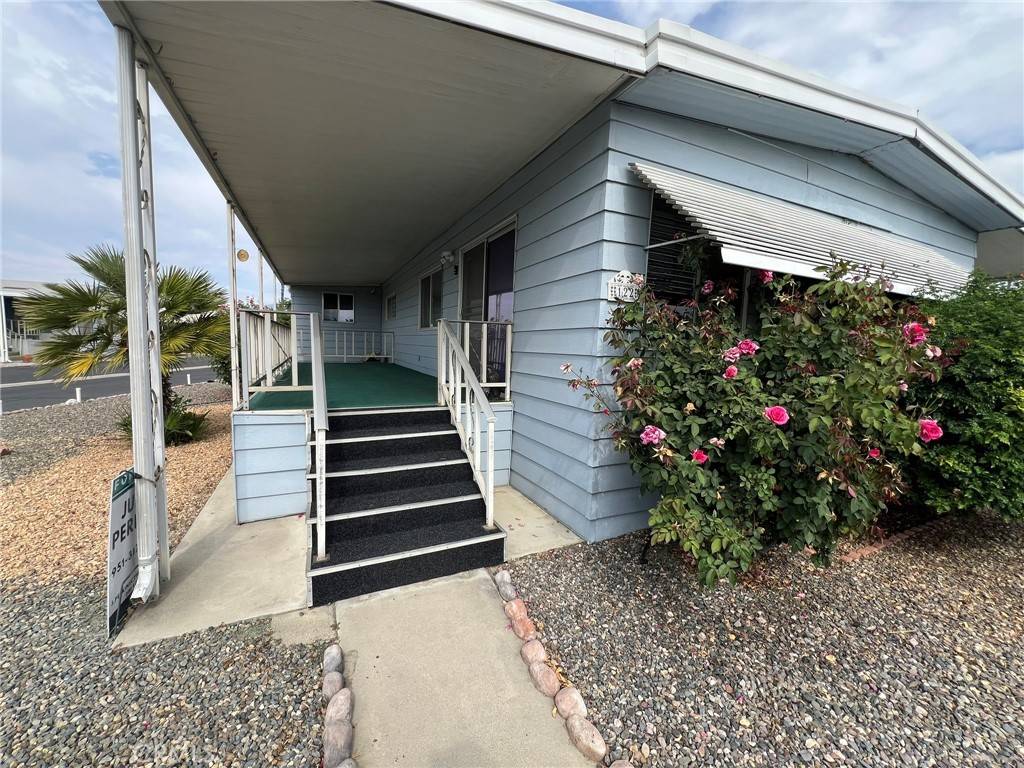 Hemet, CA 92543,332 N Lyon AVE #122