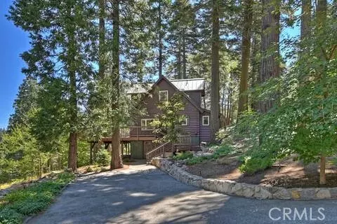 Lake Arrowhead, CA 92352,799 Crest Estates DR