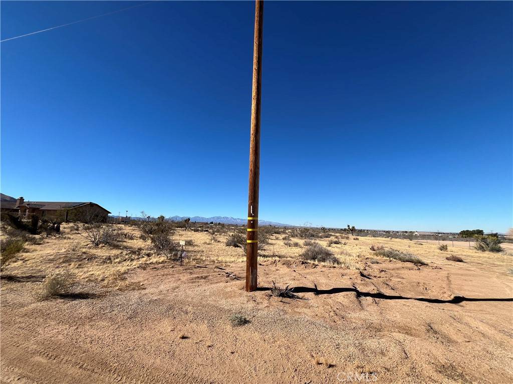 0 Cerra Vista ST, Apple Valley, CA 92308