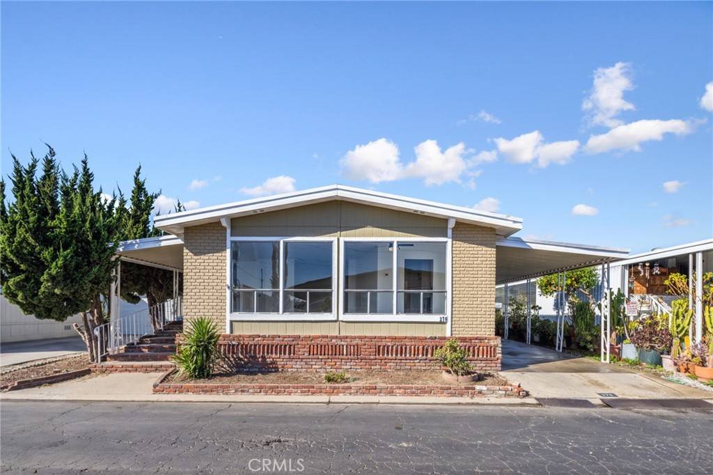 Long Beach, CA 90810,3595 Santa Fe AVE #270