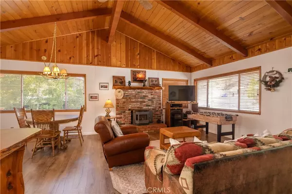 Big Bear Lake, CA 92315,43289 Bow Canyon RD