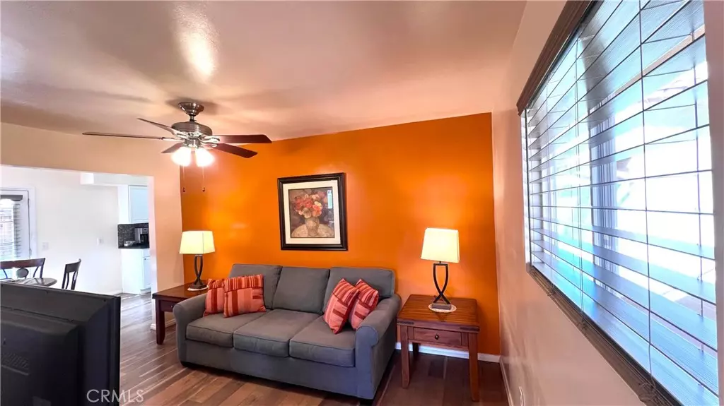 Palm Springs, CA 92264,585 Calle Abronia S #b