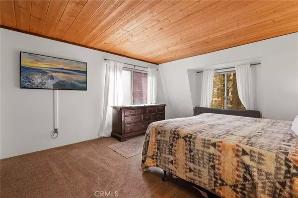 Big Bear City, CA 92314,964 Michael AVE