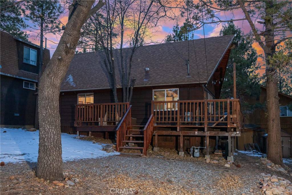 882 Pine LN, Sugarloaf, CA 92386