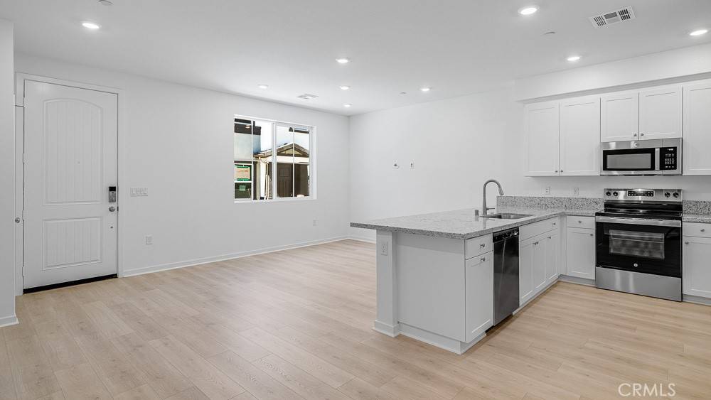French Valley, CA 92596,34429 Ciruela AVE