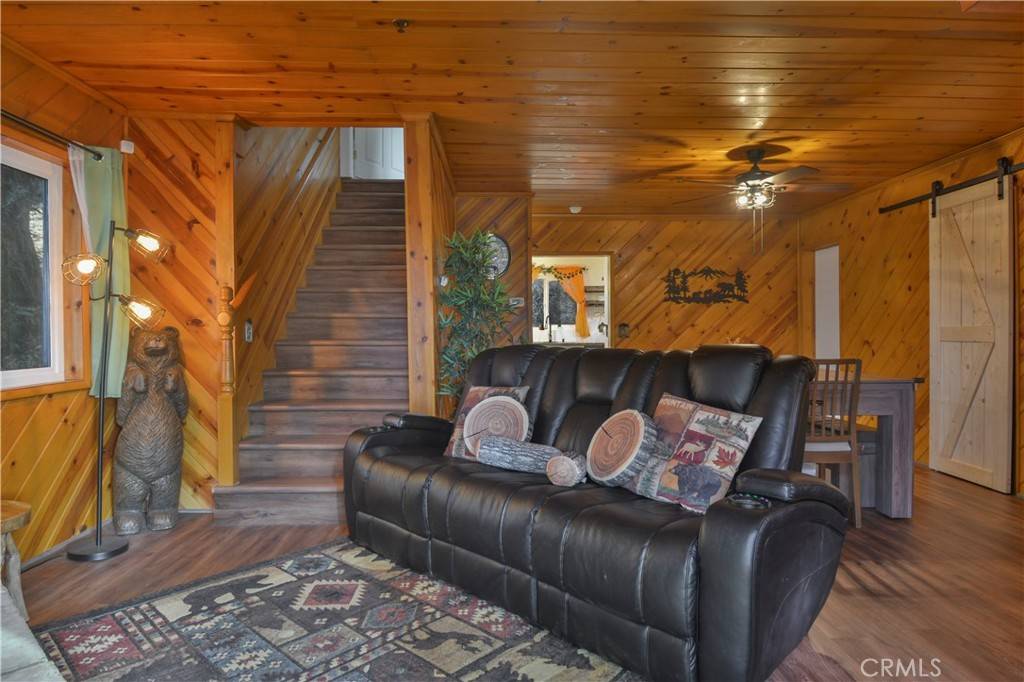 Crestline, CA 92325,1003 Toll House