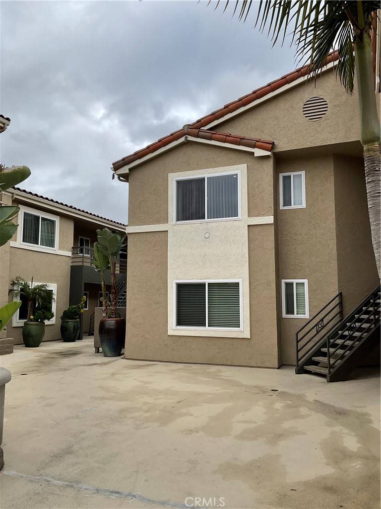 San Diego, CA 92122,7405 Charmant DR #2320