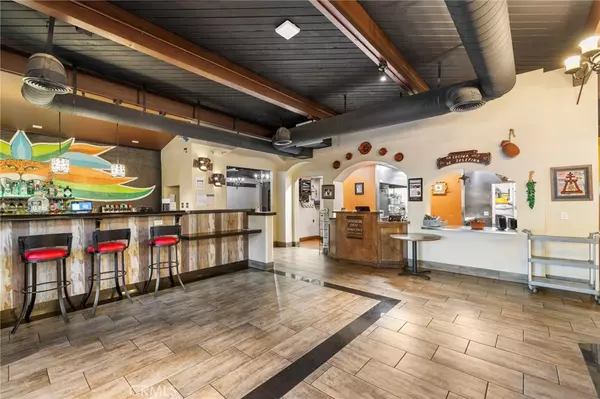 Riverside, CA 92507,3767 Iowa AVE