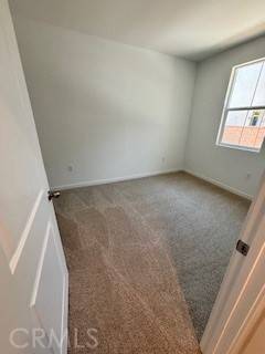 Fontana, CA 92336,16492 Botanical LN