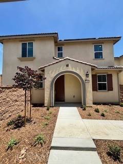 16492 Botanical LN, Fontana, CA 92336