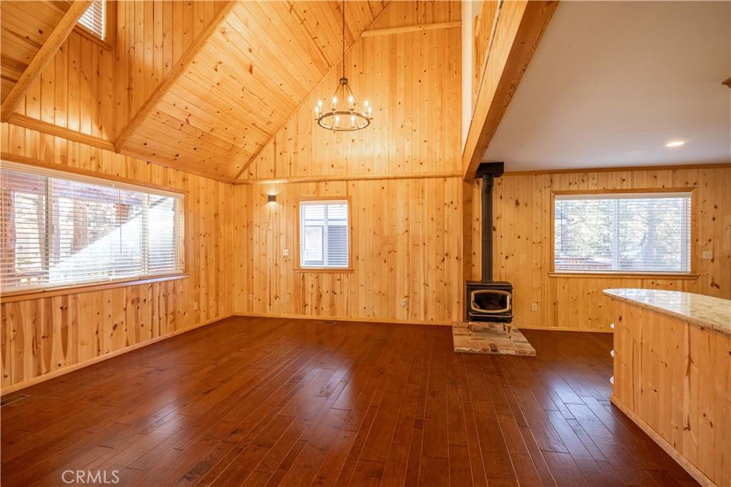 Big Bear City, CA 92314,427 Ashwood DR