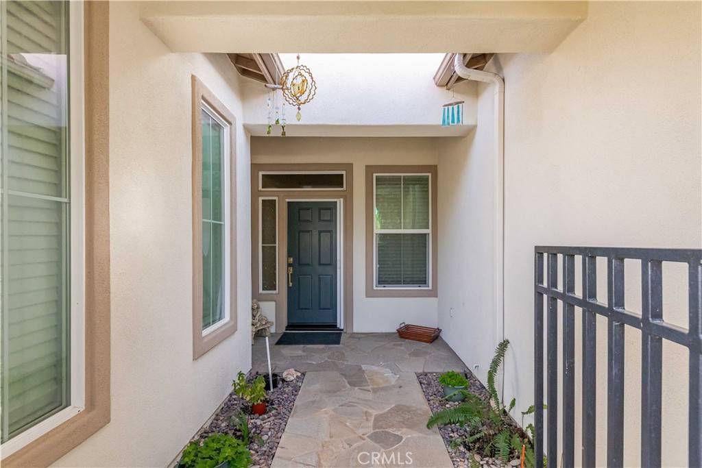 Corona, CA 92883,9431 Hughes DR