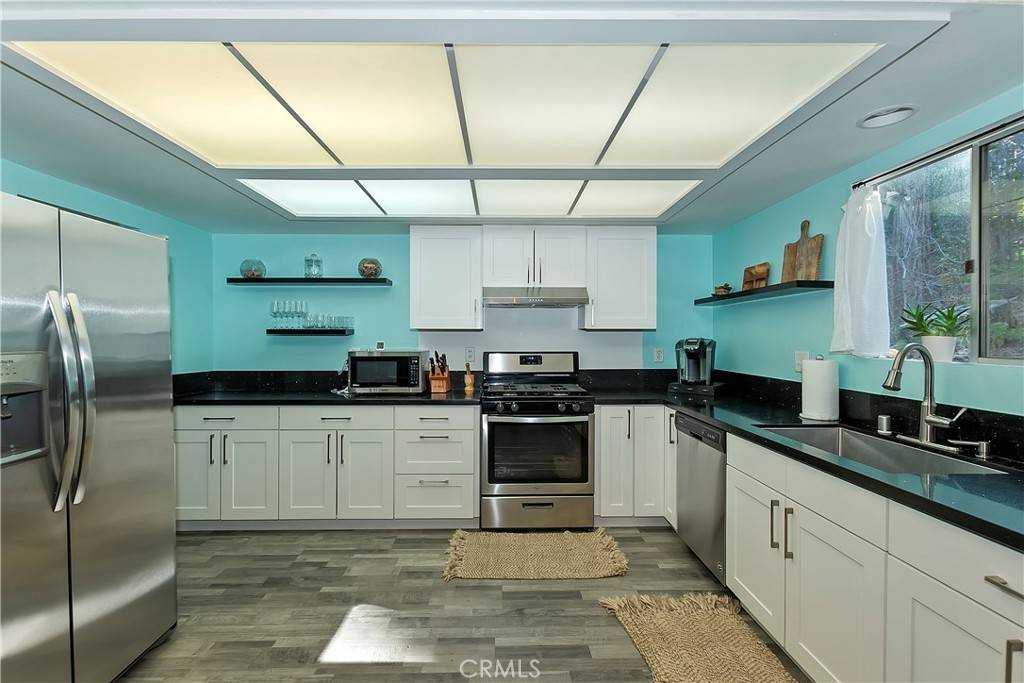 Lake Arrowhead, CA 92352,28597 Wabash DR