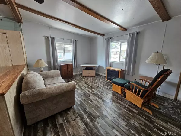 Mentone, CA 92359,1255 Amethyst AVE #80