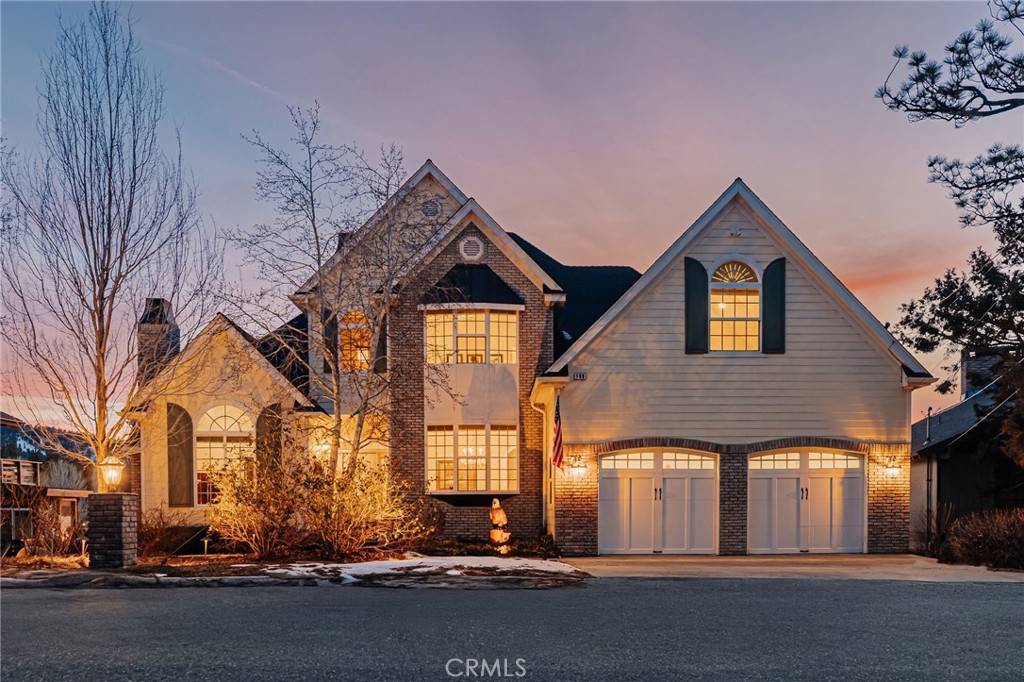 138 Eagle DR, Big Bear Lake, CA 92315