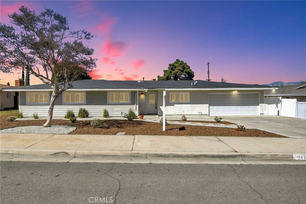 211 Gardenia AVE, Redlands, CA 92373