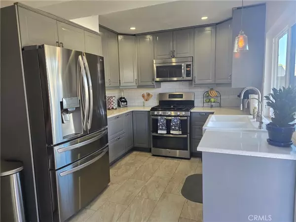 Stanton, CA 90680,12403 Westcliff DR
