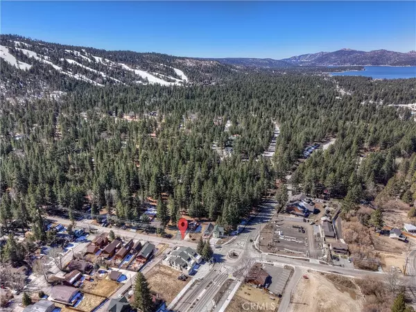Big Bear Lake, CA 92315,42533 Moonridge RD