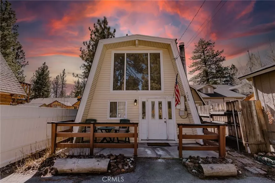 726 Elysian BLVD, Big Bear City, CA 92314