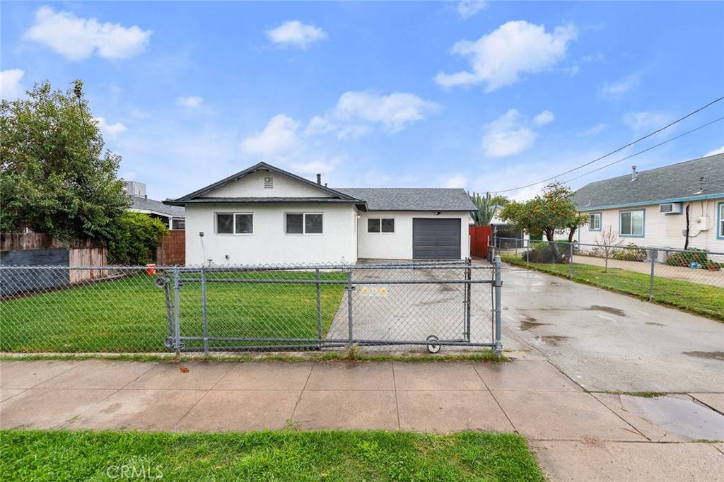 1085 W Evans ST, San Bernardino, CA 92411