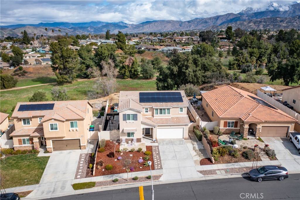 Calimesa, CA 92320,244 Country Club DR