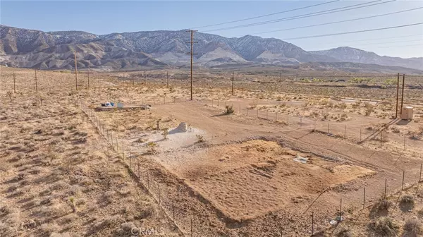 7077 Camp Rock RD, Lucerne Valley, CA 92356