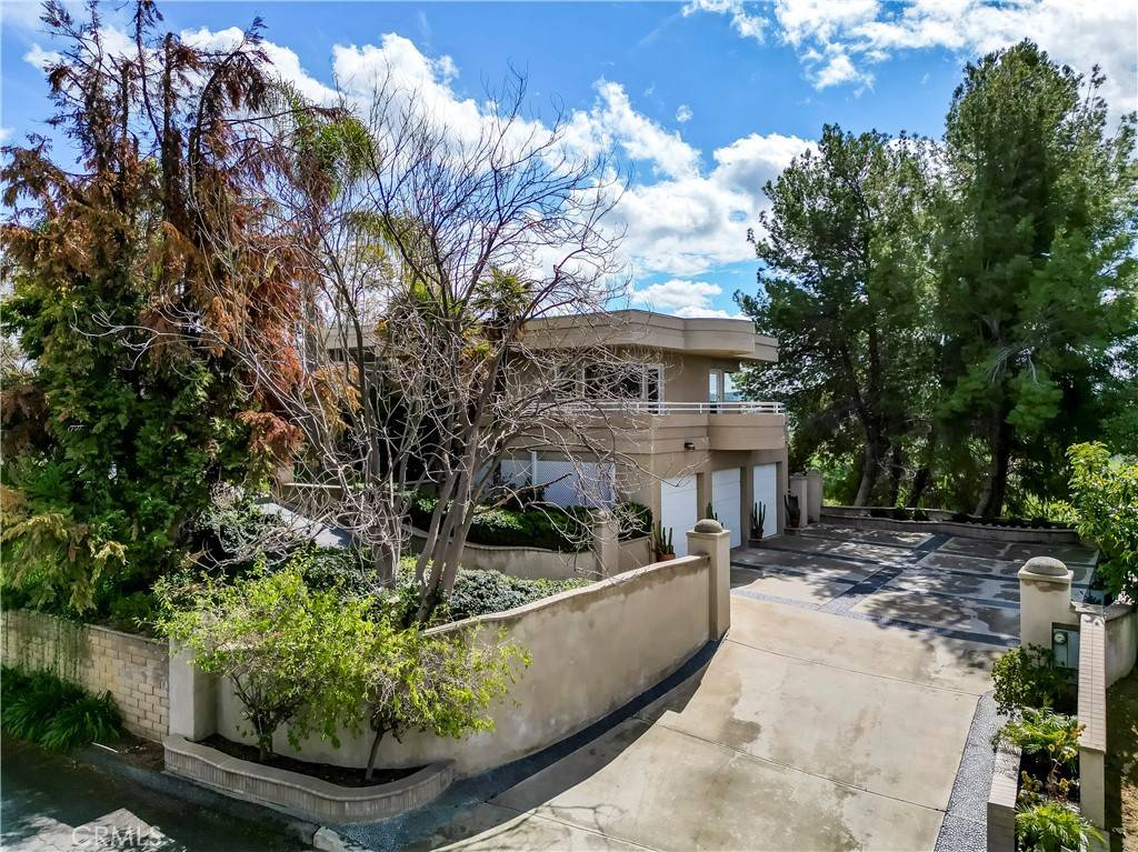 Redlands, CA 92373,297 Edgemont DR