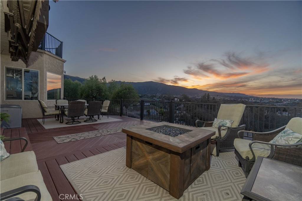 Corona, CA 92883,8053 Weirick RD