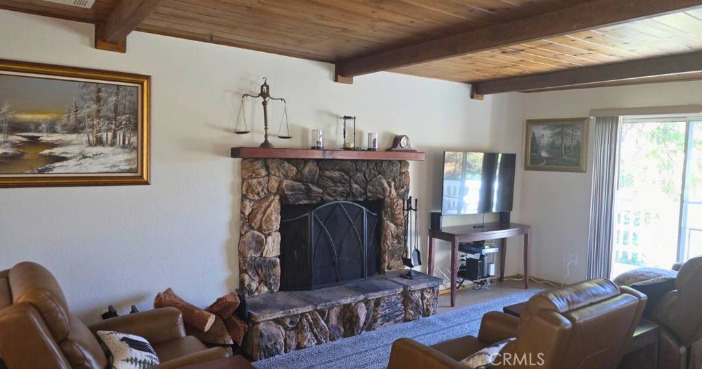 Twin Peaks, CA 92391,491 Violet DR