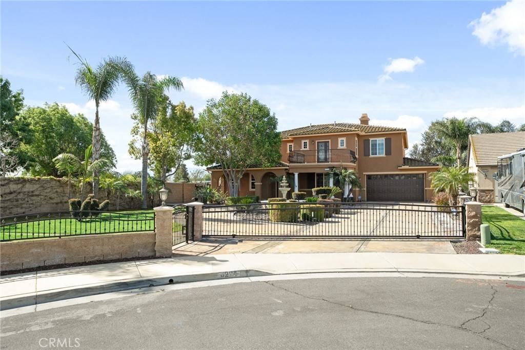 Eastvale, CA 92880,8224 Fieldstream CT