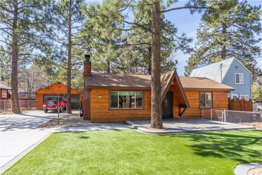 542 Kern AVE, Sugarloaf, CA 92386