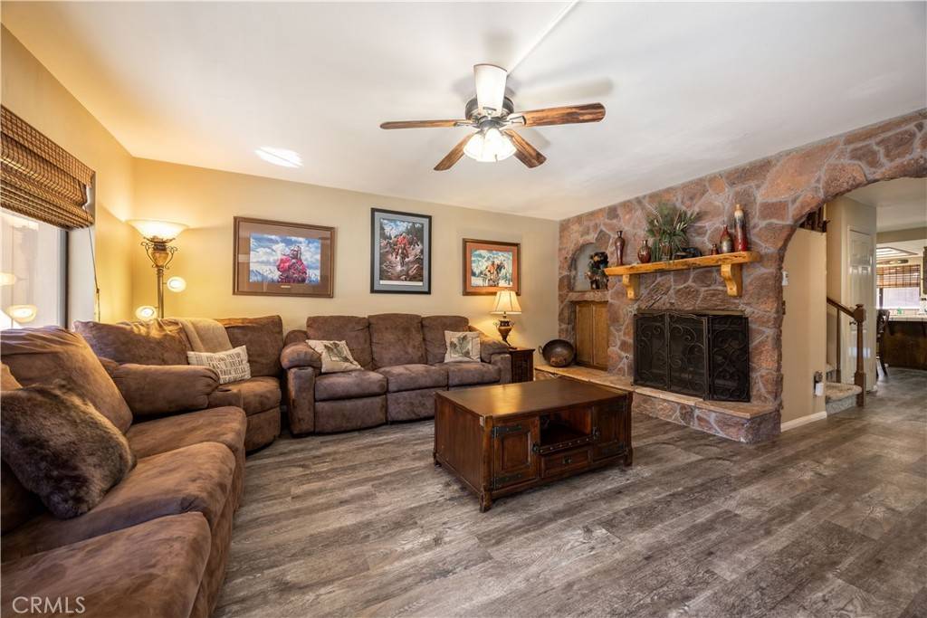 Big Bear Lake, CA 92315,569 Summit BLVD #6