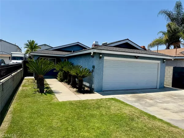 13305 Cordary AVE, Hawthorne, CA 90250