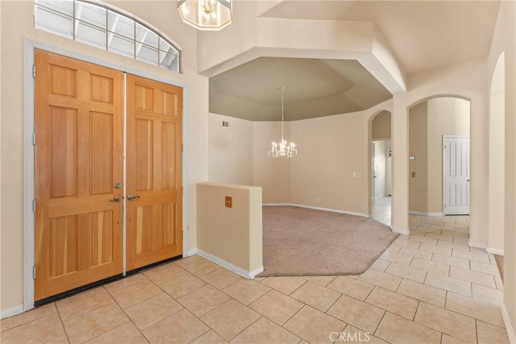 Yucaipa, CA 92399,34865 Holly AVE