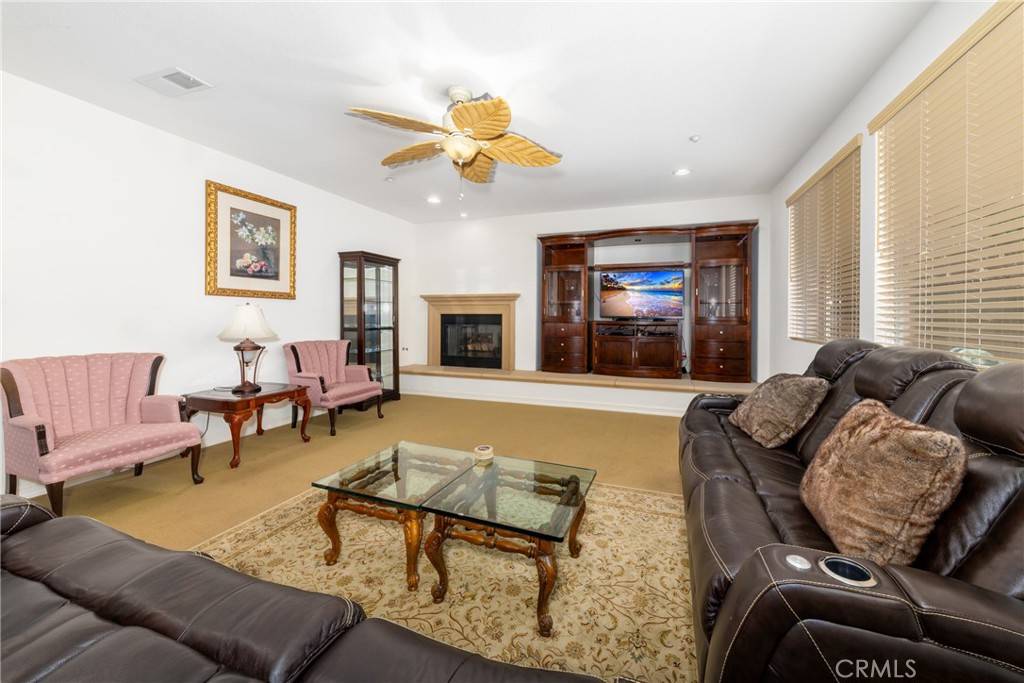 Fontana, CA 92336,15686 Iron Spring LN