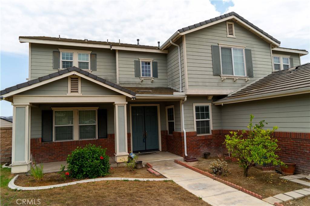 Corona, CA 92879,2420 LENAI CIR