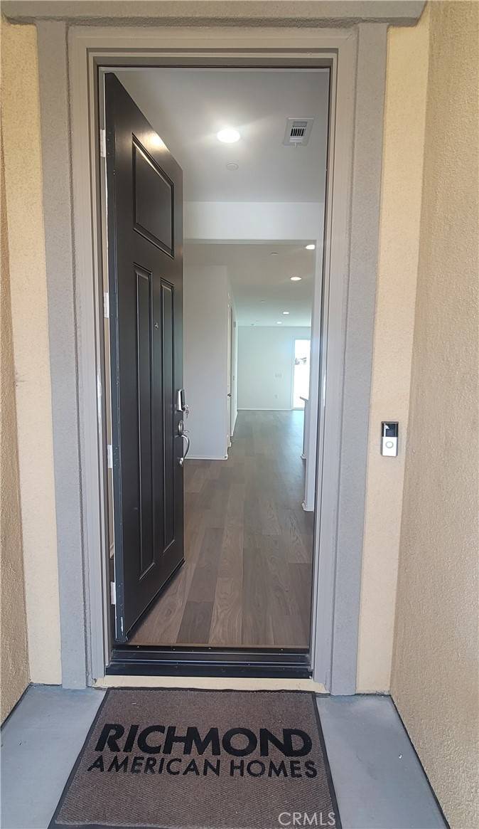 Perris, CA 92570,413 Calla Lily CT