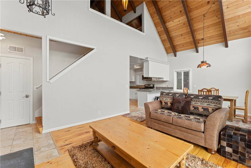 Lake Arrowhead, CA 92352,28842 Banff DR