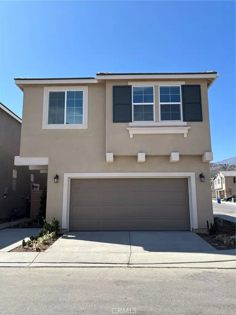 Santa Paula, CA 93060,452 Snowdrop LN